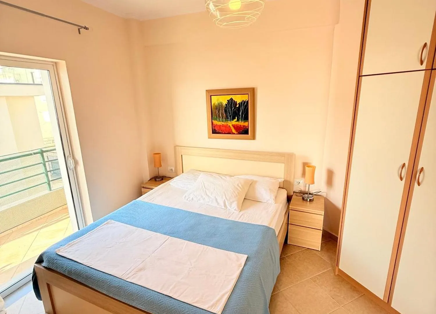 Stunning Two Bedrooms Apartment Steps From The Beach Sarandë Albanien